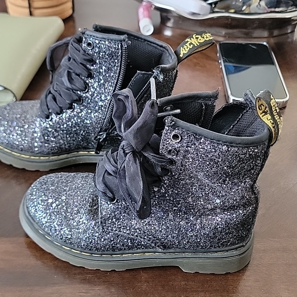 Dr marten boots